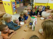 Lištička Mia ve školce